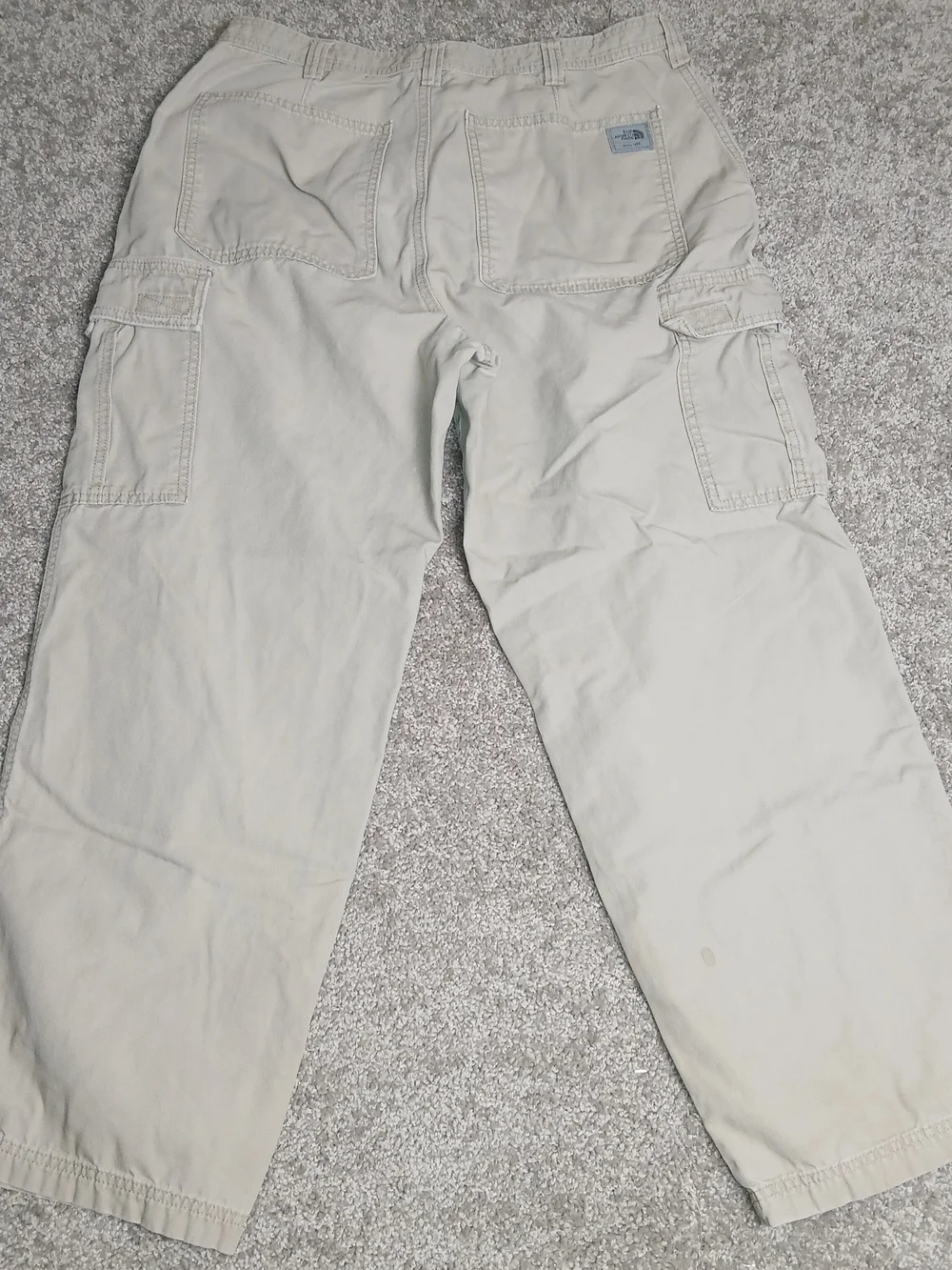 The North Face‎ Pants - Beige Cargo Pants for Men - Size 34 Short